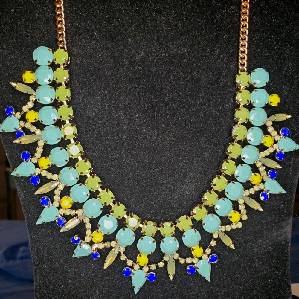 Kent & King 'Drama' Crystal Bib Necklace
